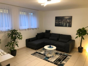 Ferienwohnung Holiday Home mit Netflix